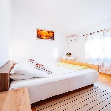 My Dalmatia - Favorit With Private Pool & Sea View